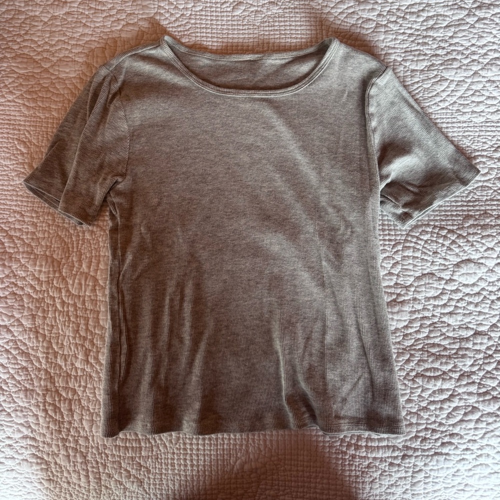 Gymshark Short Sleeve Tee in Gray